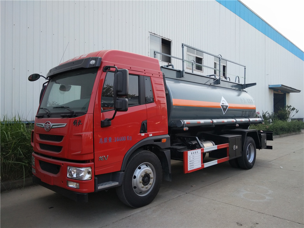 Jiefanglong V [10 cubic] Flammable and Corrosive Goods Tank Transportation Vehicle