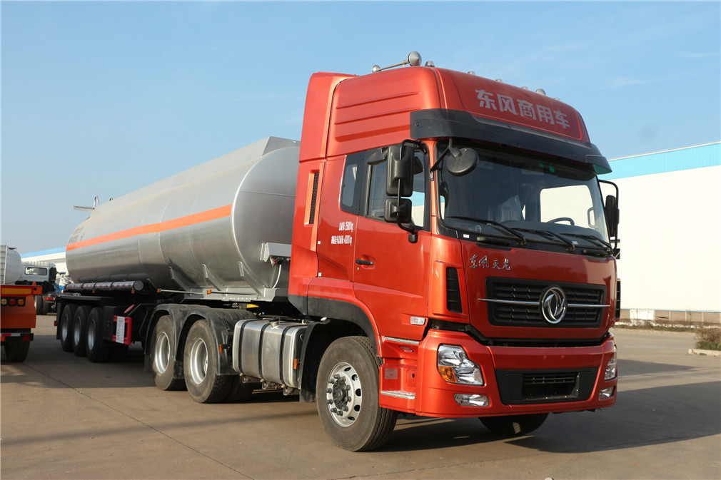 Dongfeng Tianlong 3-axle [42 cubic meters] aluminum alloy oil transportation semi-trailer