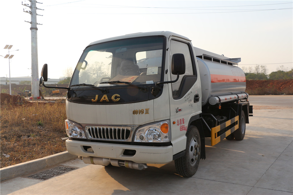 Jianghuai [5-cubic] refueling vehicle
