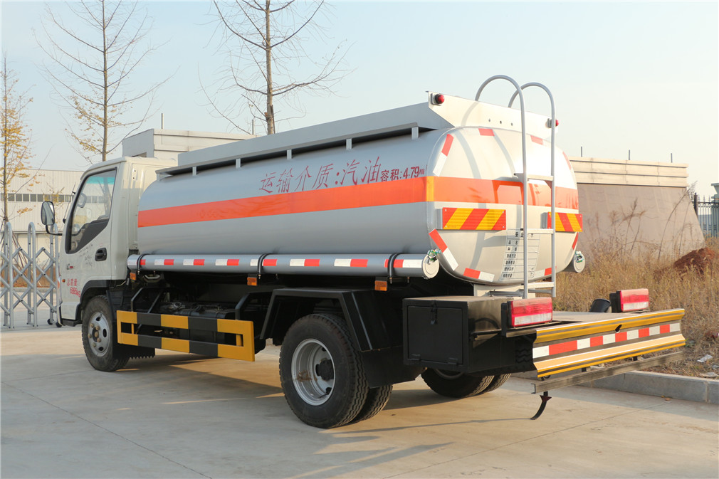 Jianghuai [5-cubic] refueling vehicle