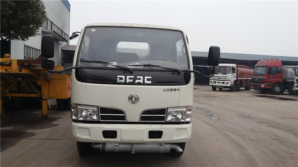 Dongfeng Xiaodu Likaka [2.5 cubic capacity, blue license plate] refueling vehicle
