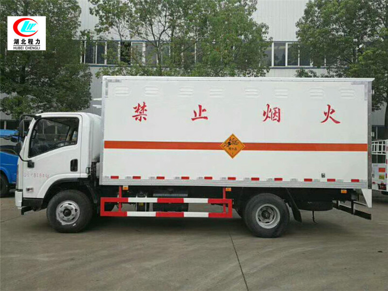 Shaanxi Auto Xuande 5.1-meter flammable gas box-type transport vehicle [Class II]