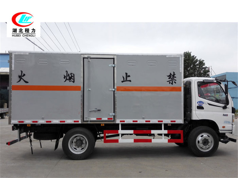 Futong OMC 5.1-meter multi-purpose hazardous materials box-type transport vehicle [Category 9]