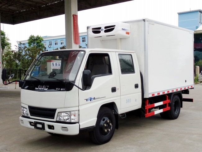 (Length: 3.2 meters) Jiangling Shunda Double-row Refrigerated Truck