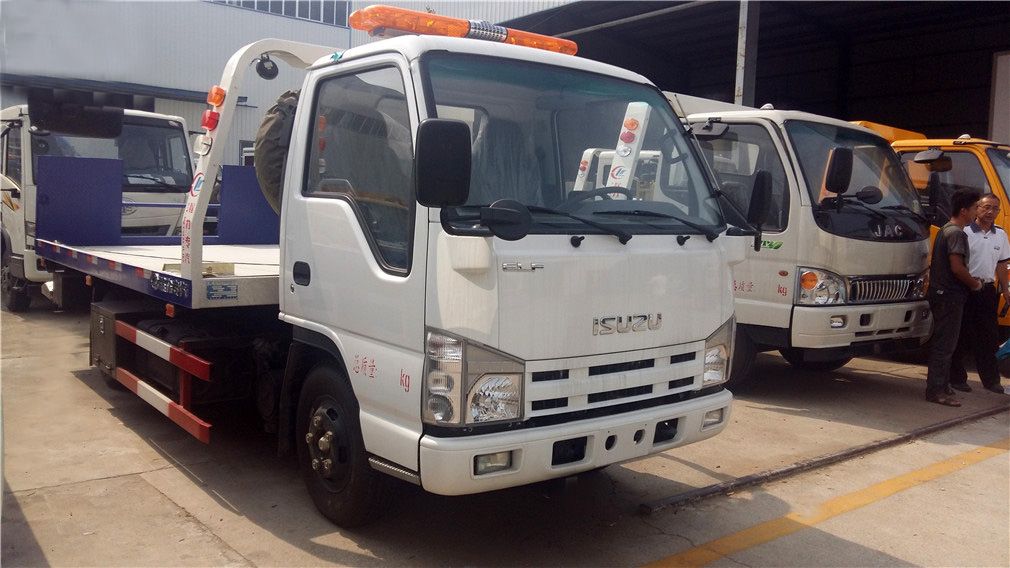 [One against two, Blue Label] Isuzu Road Clearing Vehicle