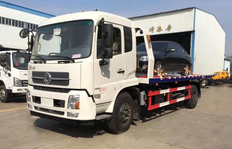 【One against two】 Dongfeng Tianjin Clearing Vehicle