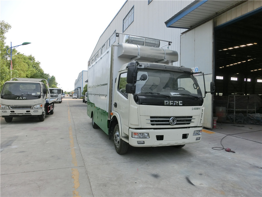 (Length: 5.2 meters) Dongfeng D7 Dining Car
