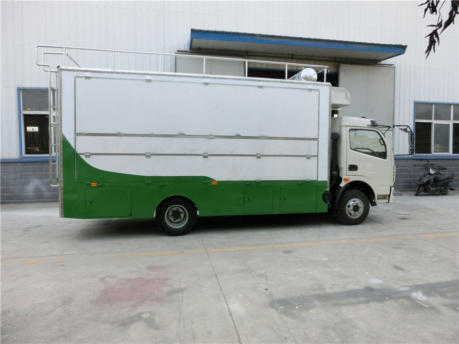 (Length: 5.2 meters) Dongfeng D7 Dining Car