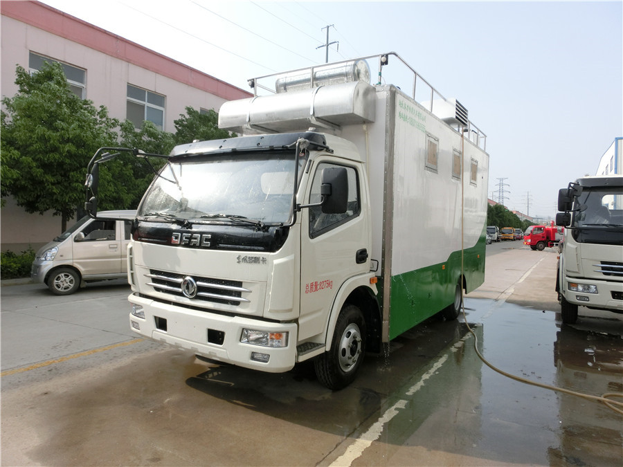 (Length: 5.2 meters) Dongfeng D7 Dining Car