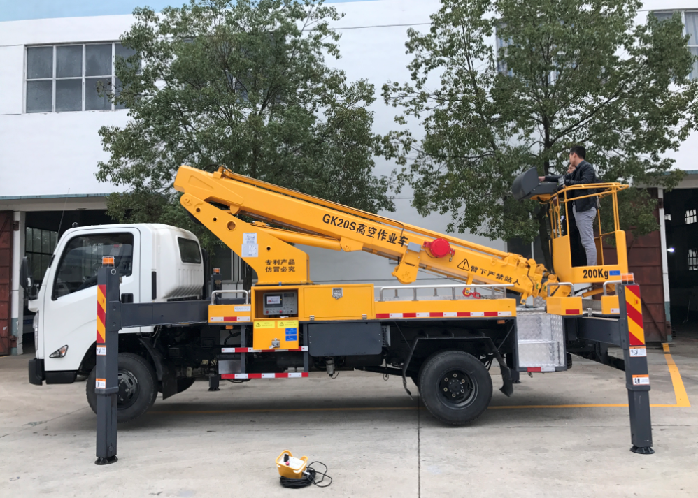 (12-22 meters) Jiangling single-row telescopic boom aerial work platform