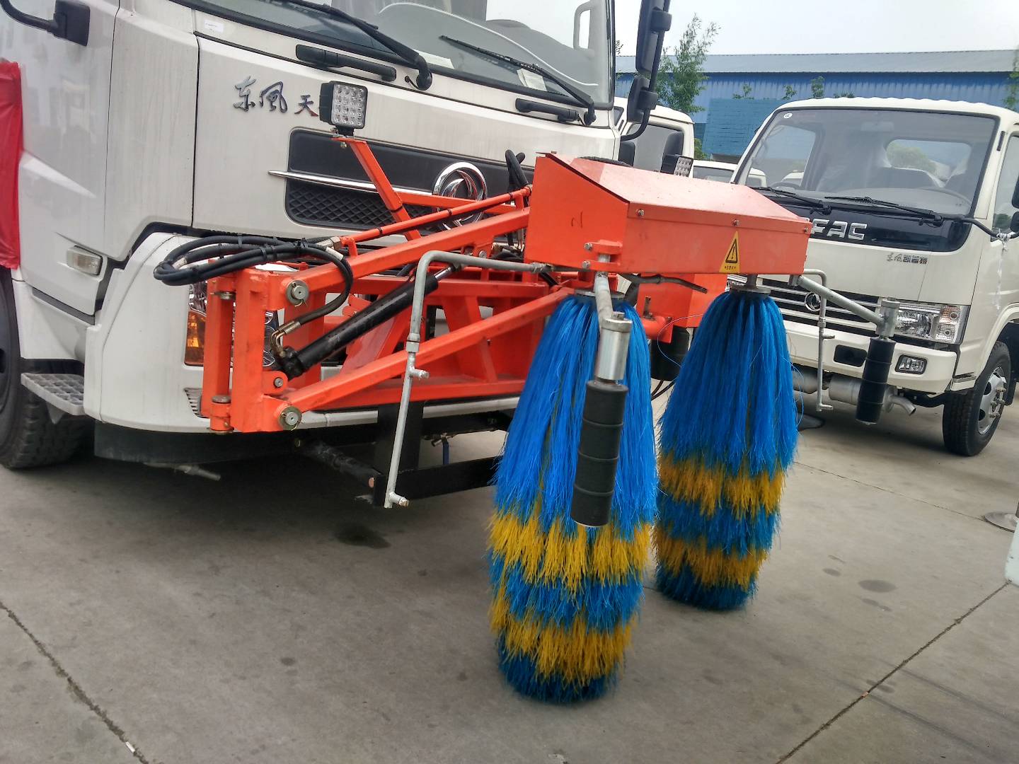 (9-axle) High-speed guard bar Cleaning Vehicle