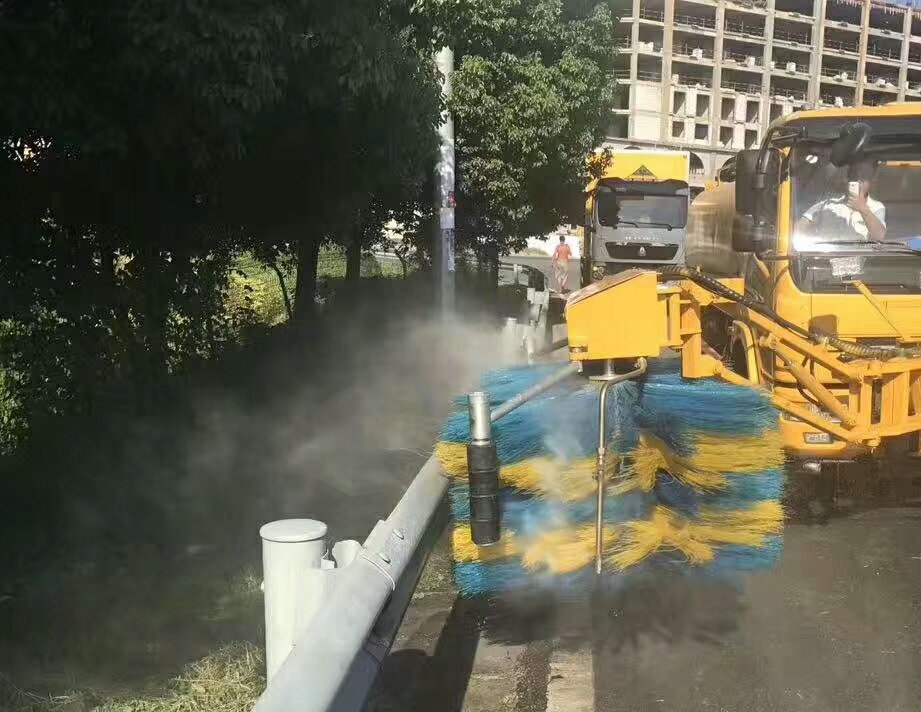 (9-axle) High-speed guard bar Cleaning Vehicle