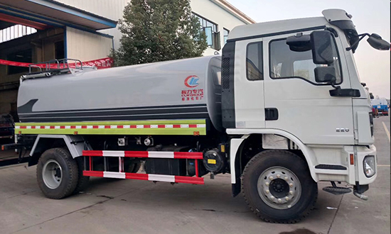 Shaanxi Auto Delong Water Spraying Vehicle (12 cubic capacity)