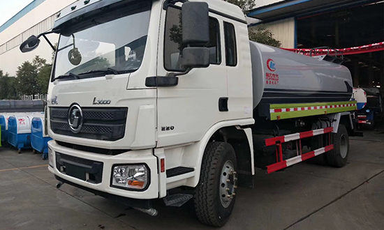 Shaanxi Auto Delong Water Spraying Vehicle (12 cubic capacity)