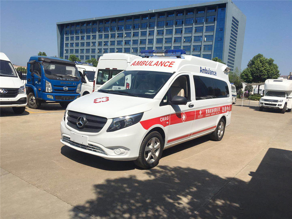 Mercedes-Benz ambulance