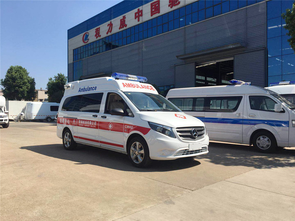 Mercedes-Benz ambulance