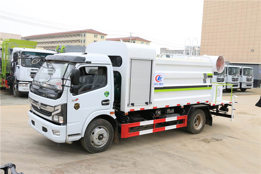 Dongfeng Dolica 8-ton Dust Suppression Vehicle