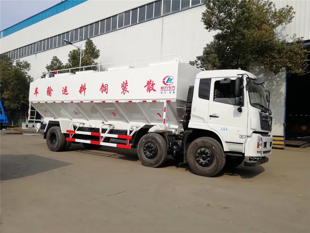 Dongfeng Tianjin Small Three-Axis [30 Cubic Meter] Bulk Feed Transport Vehicle