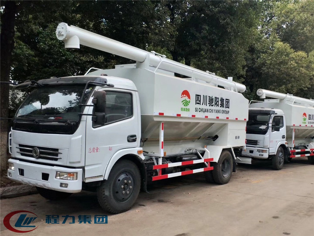 Dongfeng Dolica [12 cubic] Bulk Feed Transport Vehicle