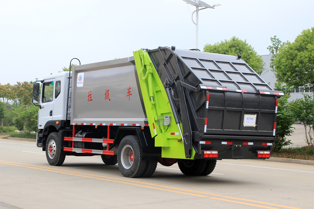 【10 cubic meters】 Dongfeng D9 Compressed Garbage Truck