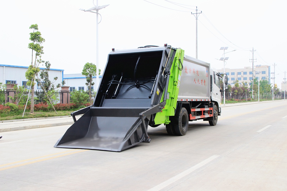 【10 cubic meters】 Dongfeng D9 Compressed Garbage Truck