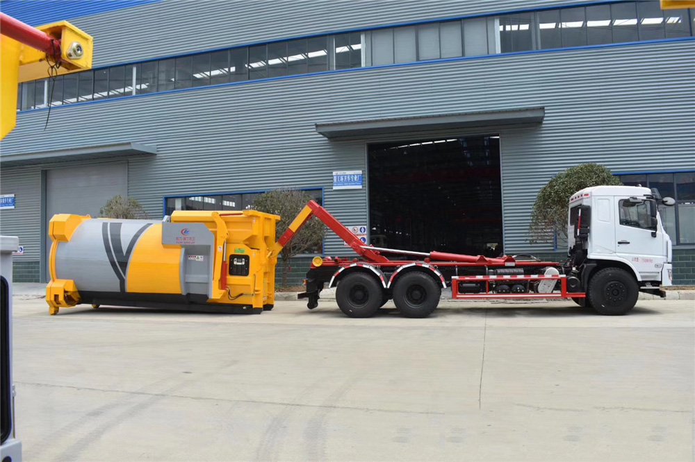 【18 models】 Dongfeng bottom-mounted rear dual-axle telescopic boom garbage truck
