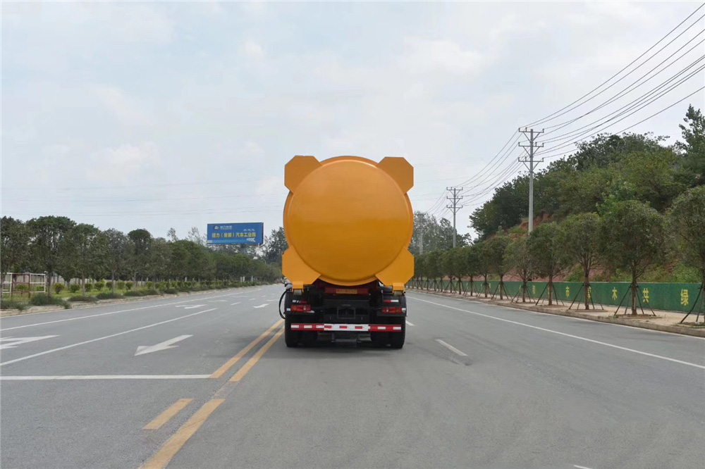 【18 models】 Dongfeng bottom-mounted rear dual-axle telescopic boom garbage truck