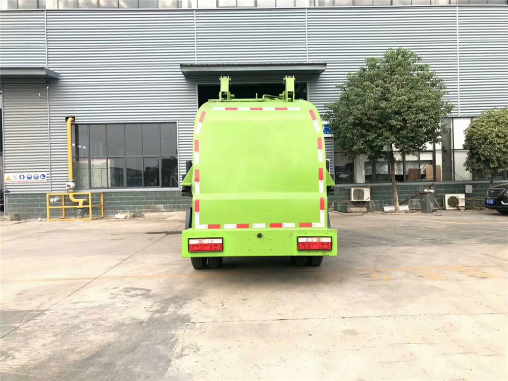 【6 Parties】 Dongfeng D6 Kitchen Waste Collection Vehicle