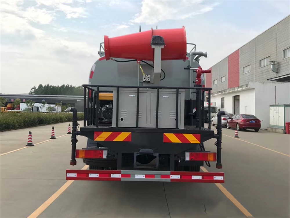 【18 units】 Dongfeng Tianlong rear double-axle fogger vehicle # 30 - 50 meters