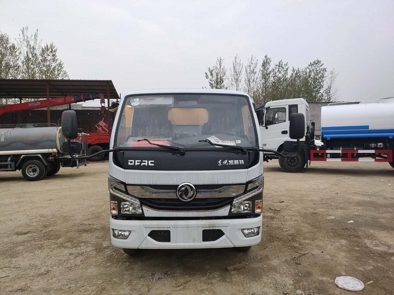 Blue Plate 5-axle non-overweight high-pressure cleaning vehicle