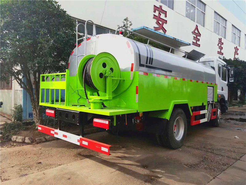 Dongfeng D9 High-Pressure Cleaning Vehicle
