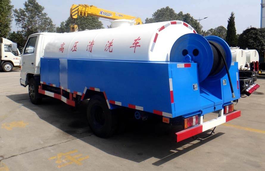 Jiangling Blue Plate High-Pressure Cleaning Vehicle