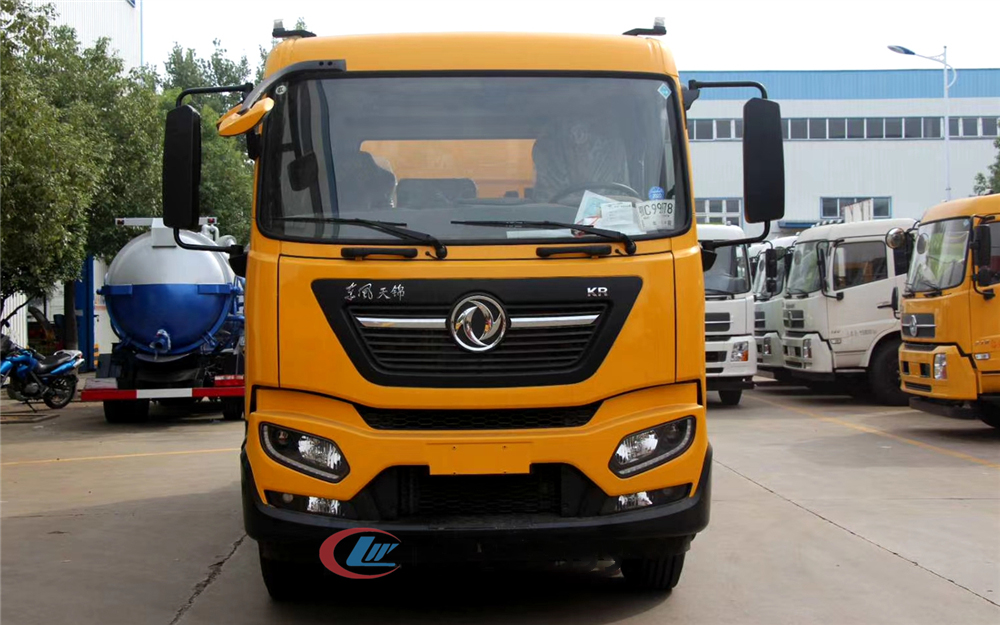 Tianjin 10-Box Sewer Pipe Cleaning and Disinfection Vehicle