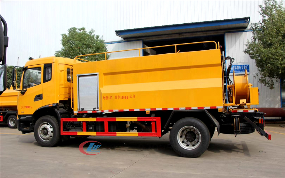 Tianjin 10-Box Sewer Pipe Cleaning and Disinfection Vehicle