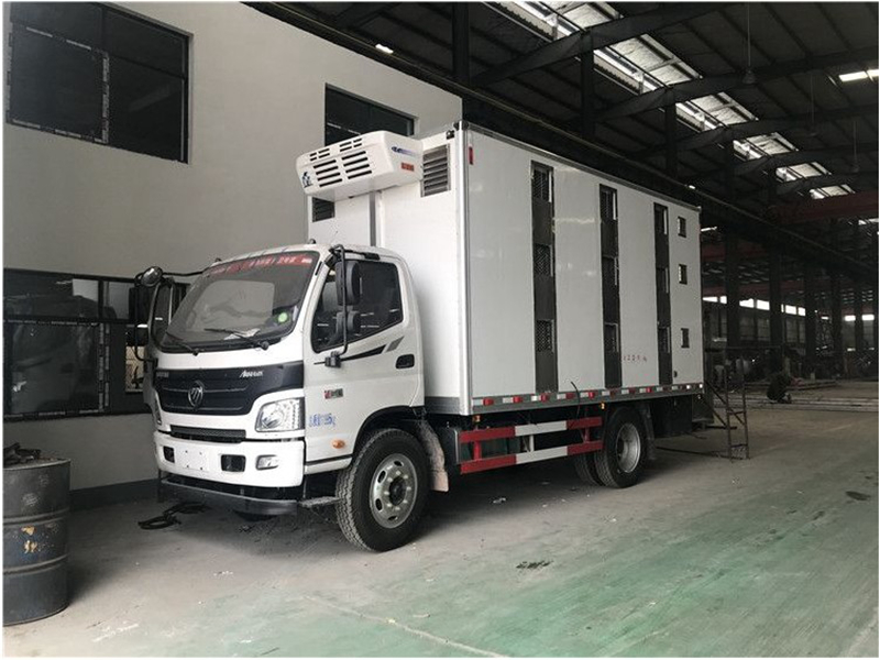 Futian OMC Poultry Transport Vehicle