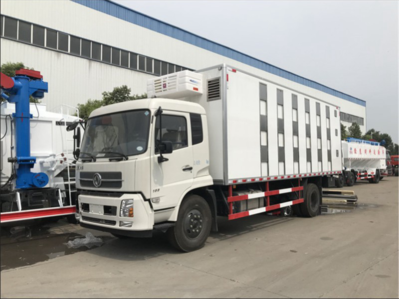 Dongfeng Tianjin Livestock Transport Vehicle