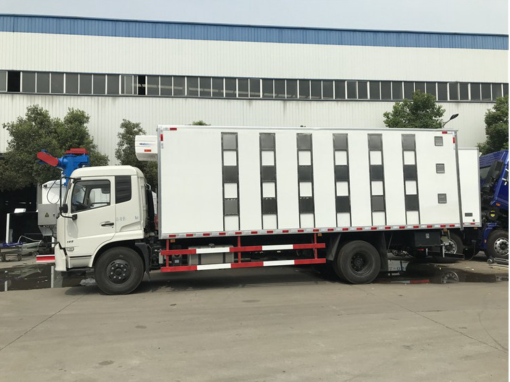 Dongfeng Tianjin Livestock Transport Vehicle