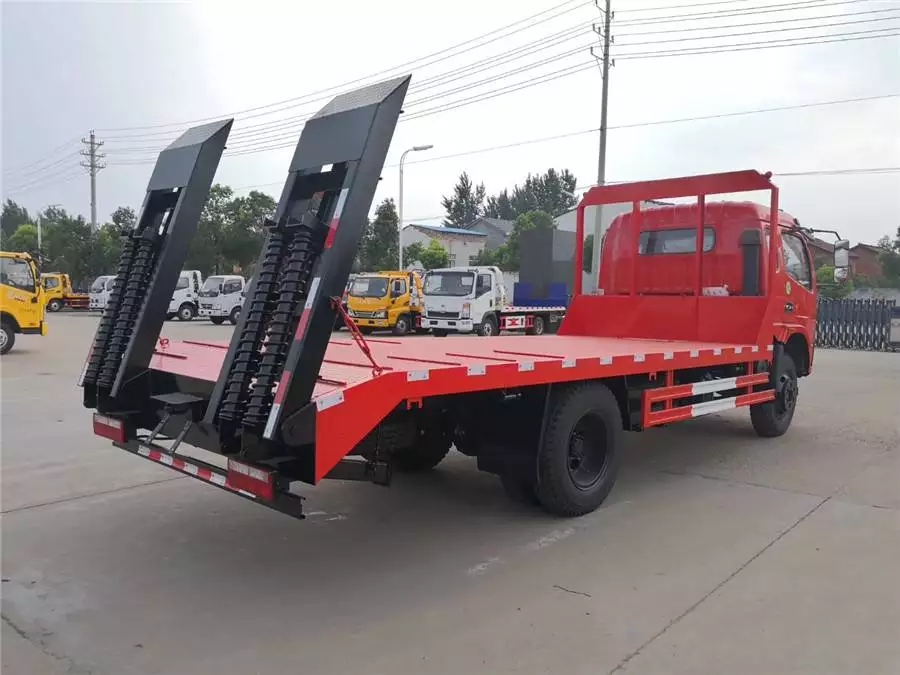 Dongfeng Furuca heavy-duty 12-ton flatbed truck
