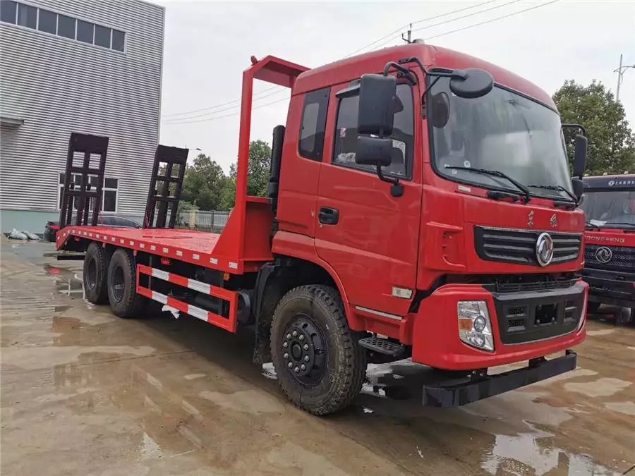 Dongfeng Rear Double Bridge Flatbed Truck