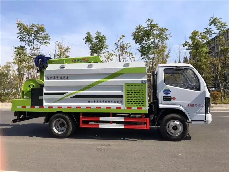 East Wind High Pressure Drainage and Silt Removal Vehicle