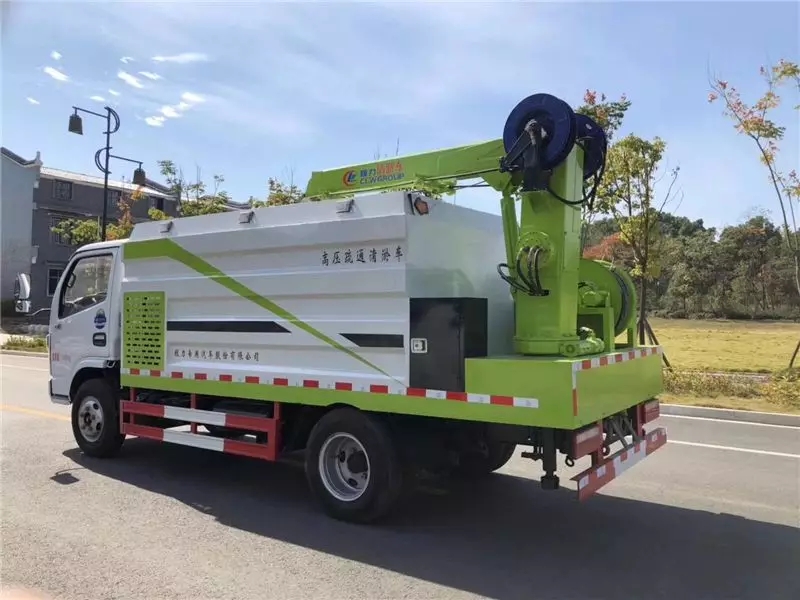 East Wind High Pressure Drainage and Silt Removal Vehicle