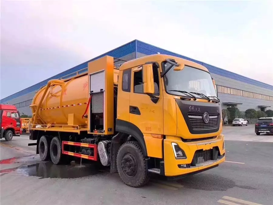 Tianlonghao Dual Bridge 20-ton Cleaning and Sewage Absorption Vehicle