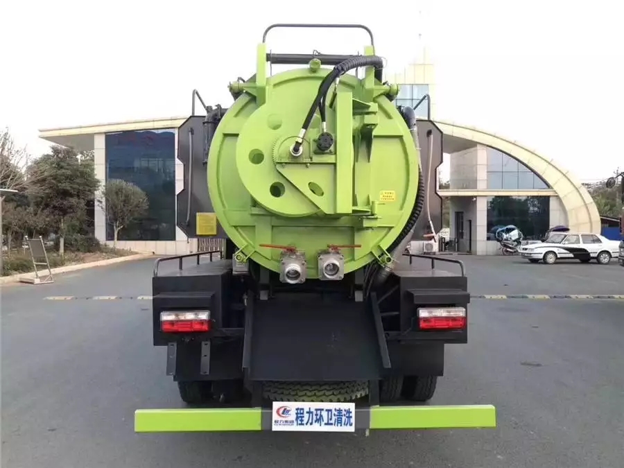 8-bar pressure water cleaning and sewage suction