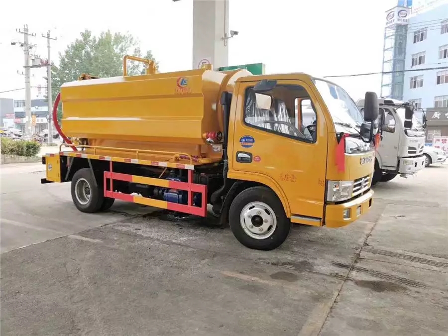 Five-party blue plate cleaning and sewage suction vehicle