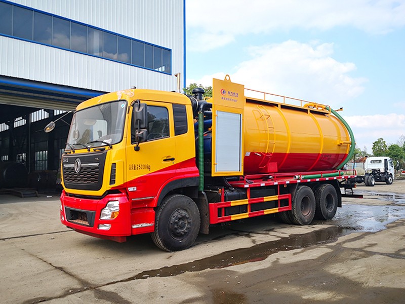 Tianlong Cleaning Sweeper (with auxiliary generator)