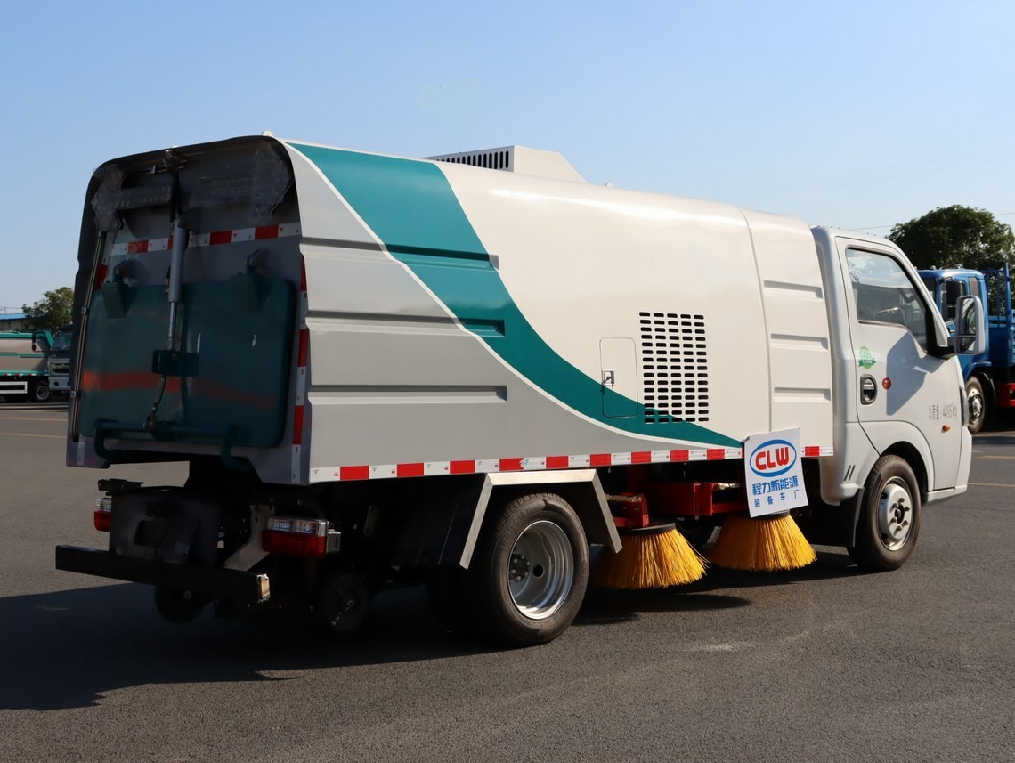 Dongfeng Tu Yi Electric Sweeping Vehicle