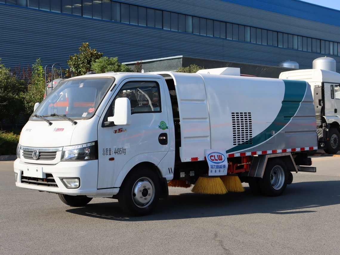 Dongfeng Tu Yi Electric Sweeping Vehicle