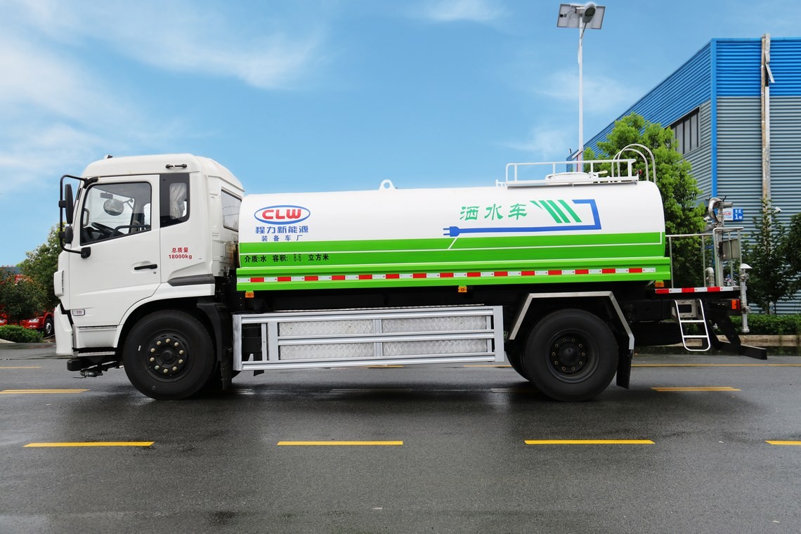 Dongfeng Tianjin 10-cubic-meter all-electric water-spraying truck