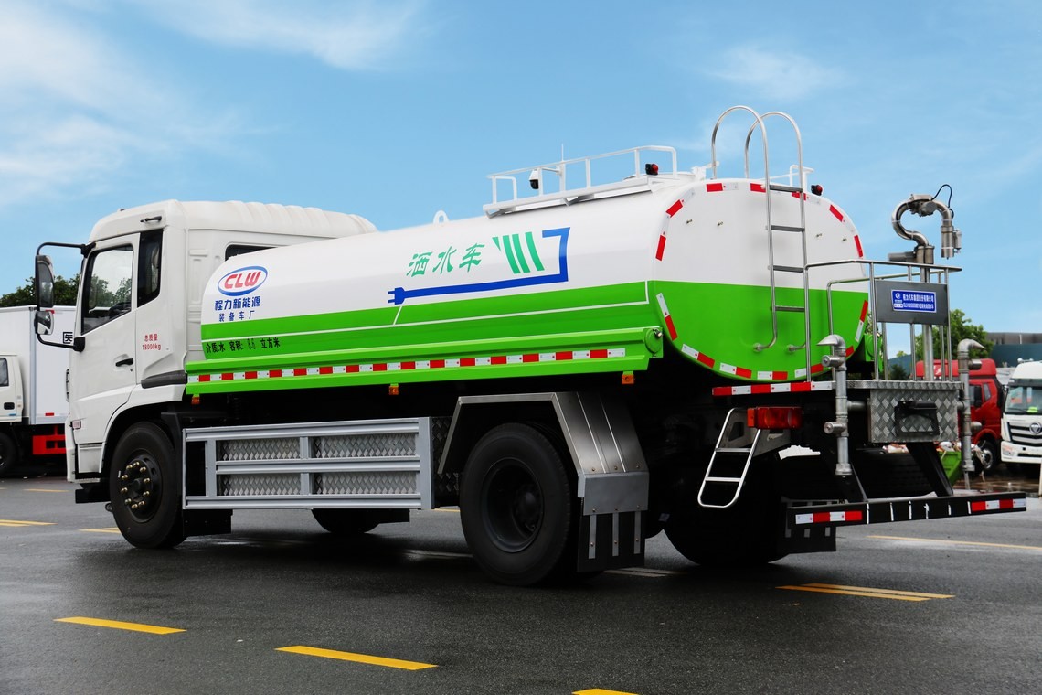 Dongfeng Tianjin 10-cubic-meter all-electric water-spraying truck