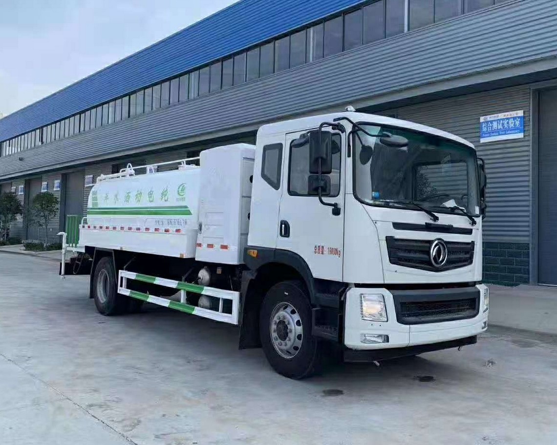 Dongfeng 10-ton all-electric water tanker